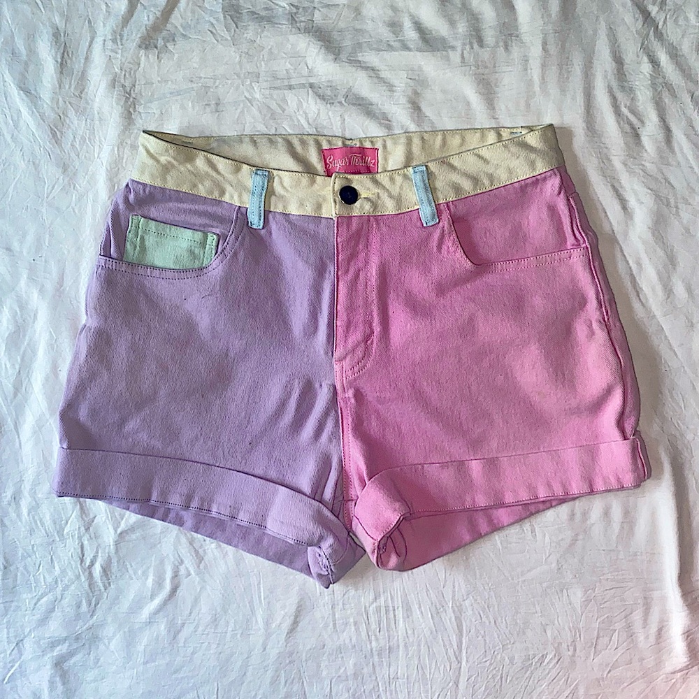 Dolls Kill color block shorts